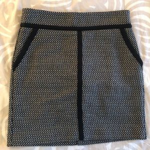 Loft mini skirt